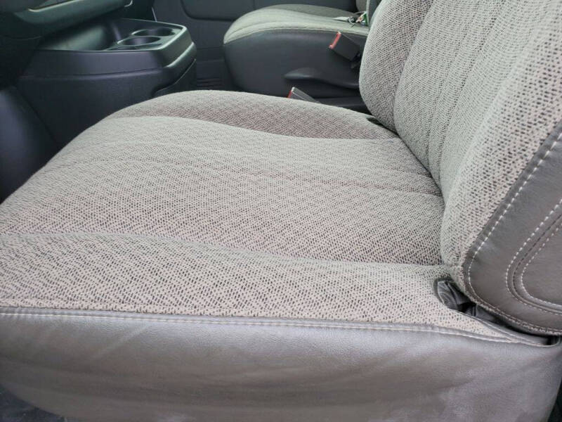 2018 GMC Savana 2500