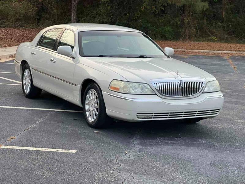 2006 Lincoln Town Car Signature
