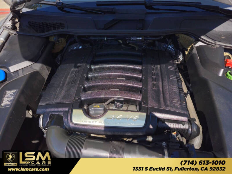2012 Porsche Cayenne Tiptronic