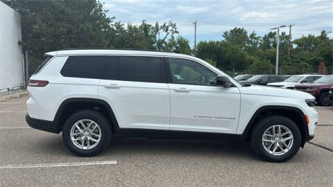 2025 Jeep Grand Cherokee L Laredo