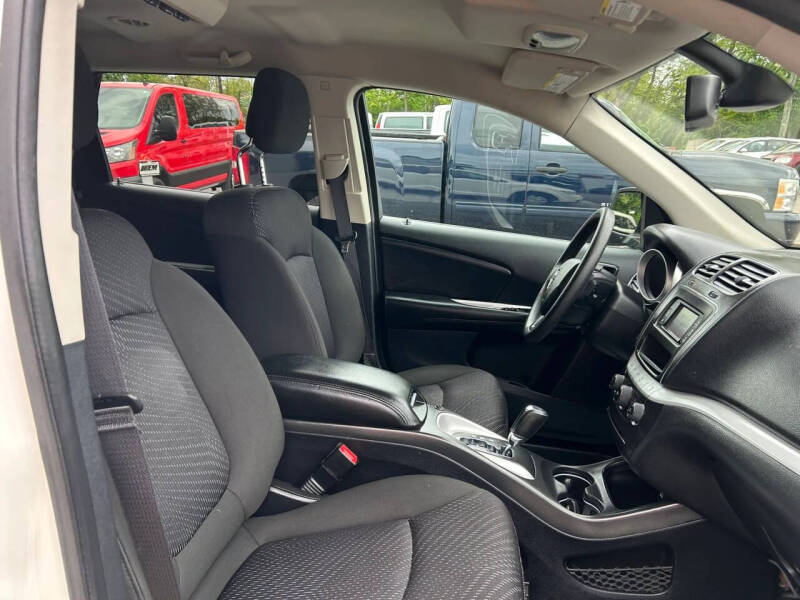2019 Dodge Journey SE
