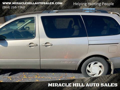 2003 Toyota Sienna
