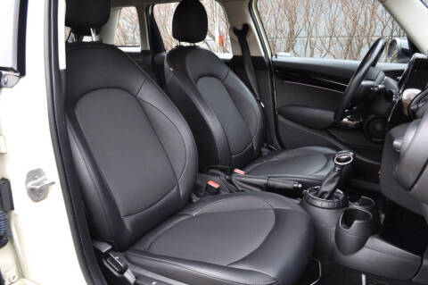 2016 MINI Hardtop 4 Door Cooper