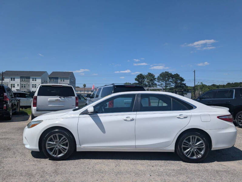 2017 Toyota Camry LE