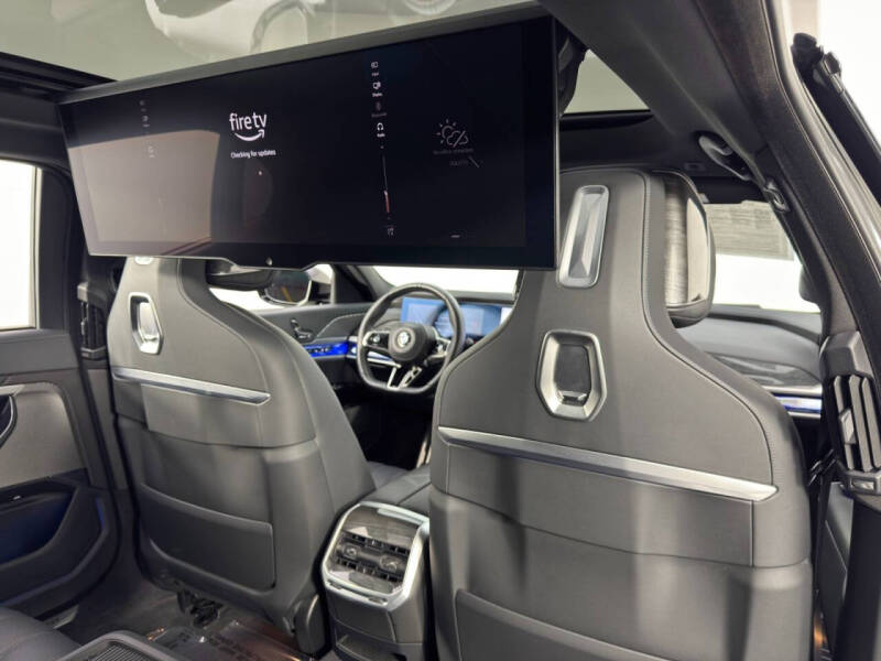 2024 BMW 7 Series 740i