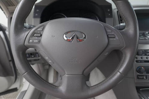 2011 Infiniti G37 Coupe x