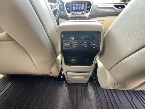2018 GMC Acadia Denali