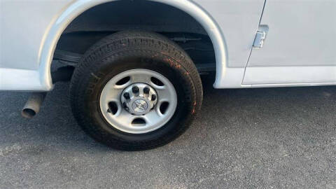 2017 Chevrolet Express 2500