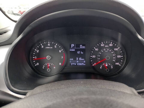 2023 Kia Rio 5-Door S