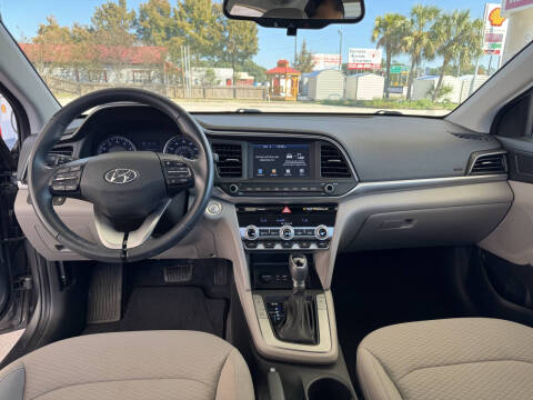 2019 Hyundai Elantra