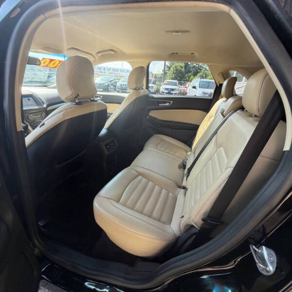 2017 Ford Edge SEL