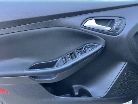 2017 Ford Focus SE