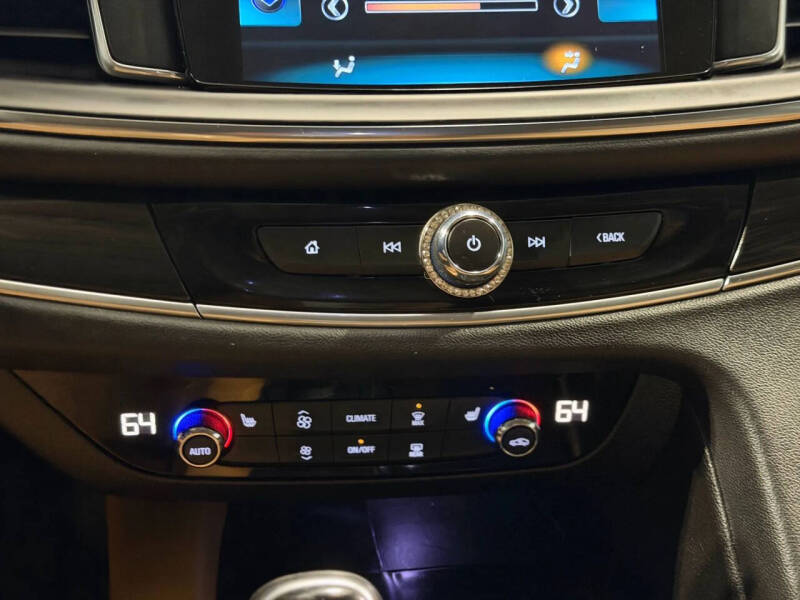 2018 Buick Enclave Essence