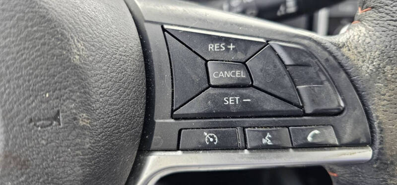 2020 Nissan Versa SR