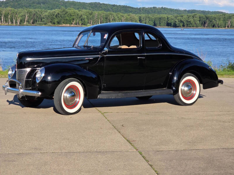 1940 Ford Deluxe
