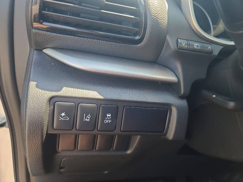 2022 Mitsubishi Eclipse Cross SE Special Edition