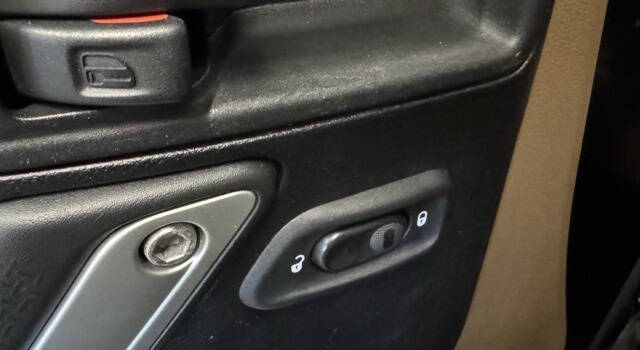 2012 Jeep Wrangler Sahara