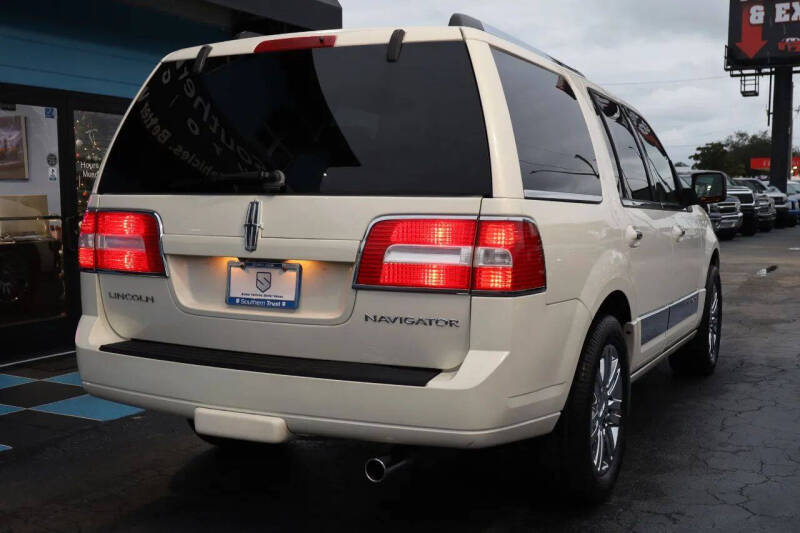 2008 Lincoln Navigator