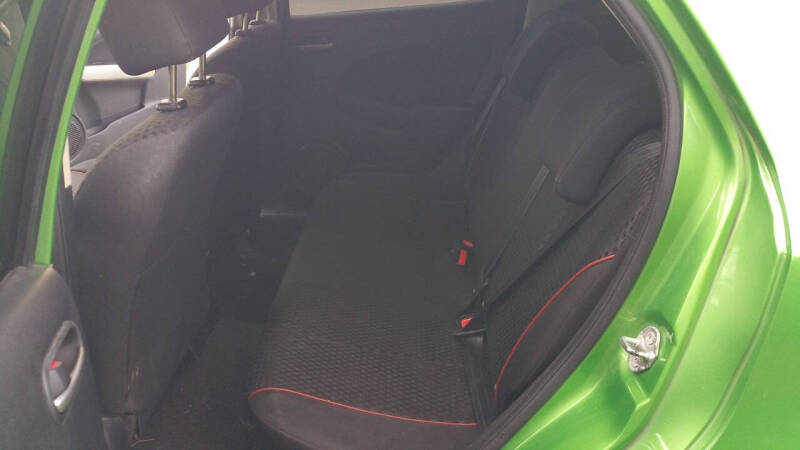 2011 Mazda MAZDA2 Touring
