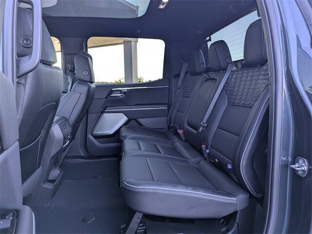 2025 GMC Sierra EV Denali