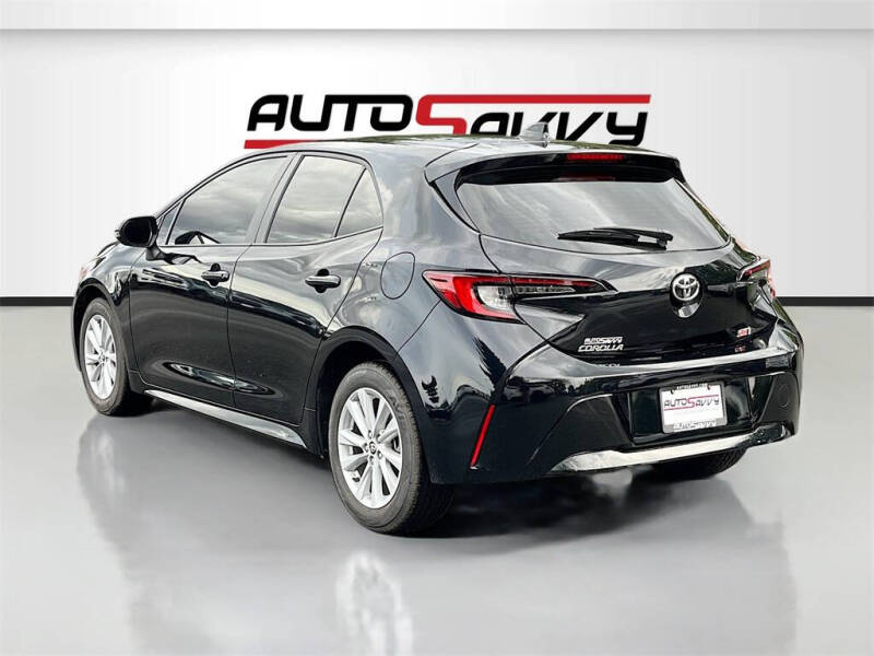 2025 Toyota Corolla Hatchback SE