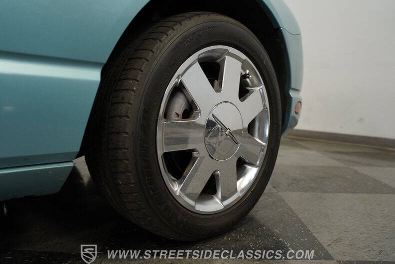 2002 Ford Thunderbird Deluxe