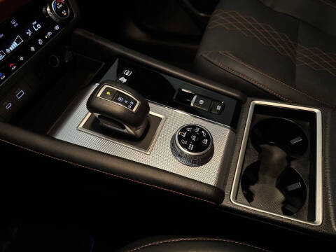 2025 Mitsubishi Outlander PHEV
