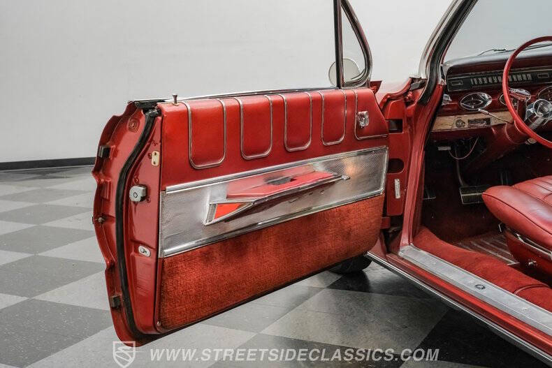 1961 Oldsmobile Starfire