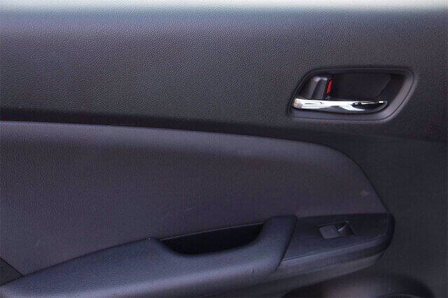 2019 Toyota Prius LE