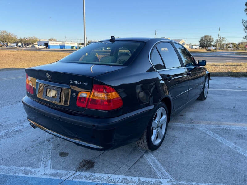2004 BMW 3 Series 330xi