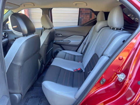 2023 Nissan Kicks SR