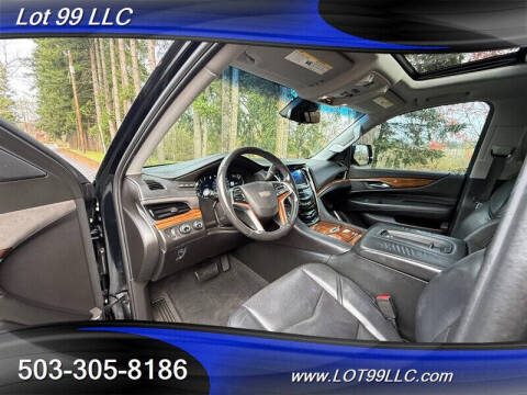 2017 Cadillac Escalade ESV Premium Luxury