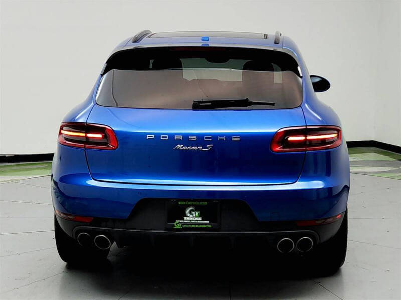 2018 Porsche Macan S