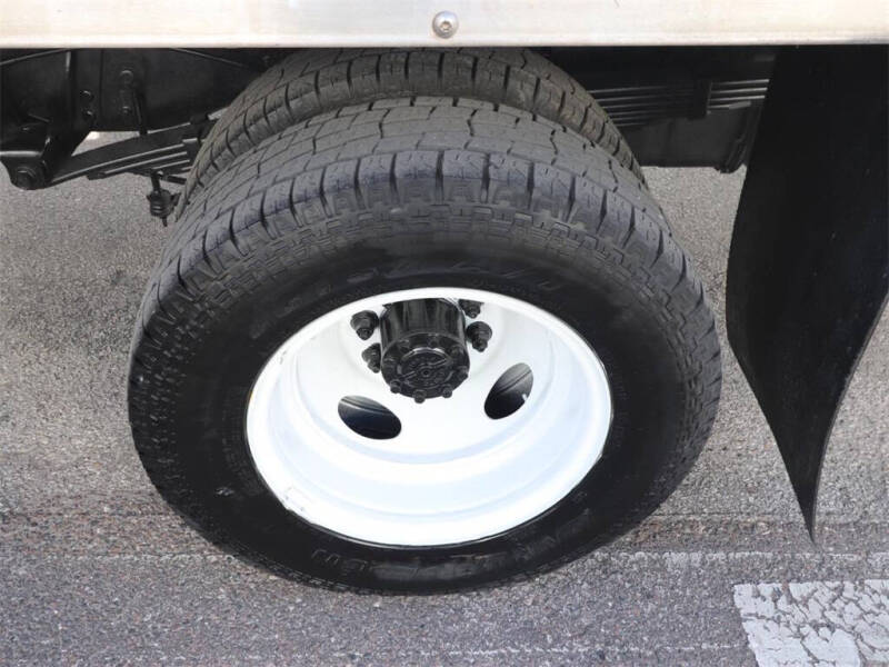 2022 Ford E-Series E-450 SD