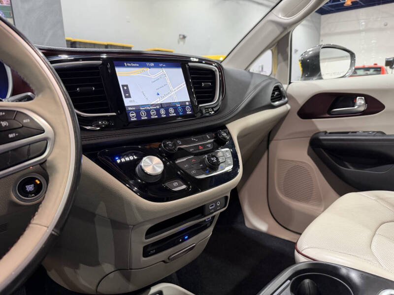 2019 Chrysler Pacifica Limited