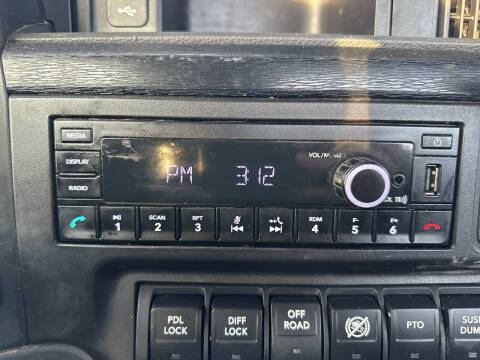 2021 International RH613