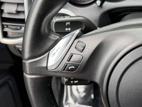 2013 Porsche Cayenne GTS