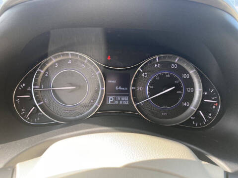 2011 Infiniti QX56