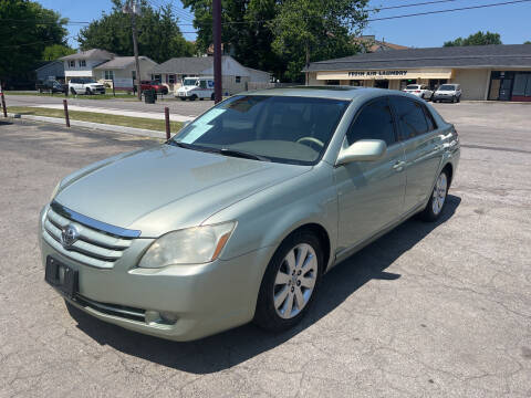 2006 Toyota Avalon for sale at Neals Auto Sales in Louisville KY