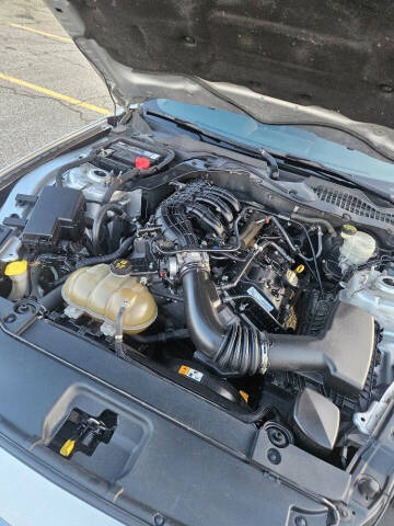 2015 Ford Mustang V6