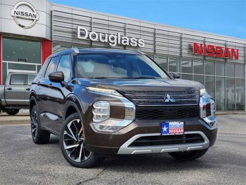 2022 Mitsubishi Outlander for sale at Douglass Automotive Group - Waco Mitsubishi in Waco TX