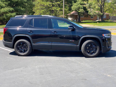 2023 GMC Acadia AT4