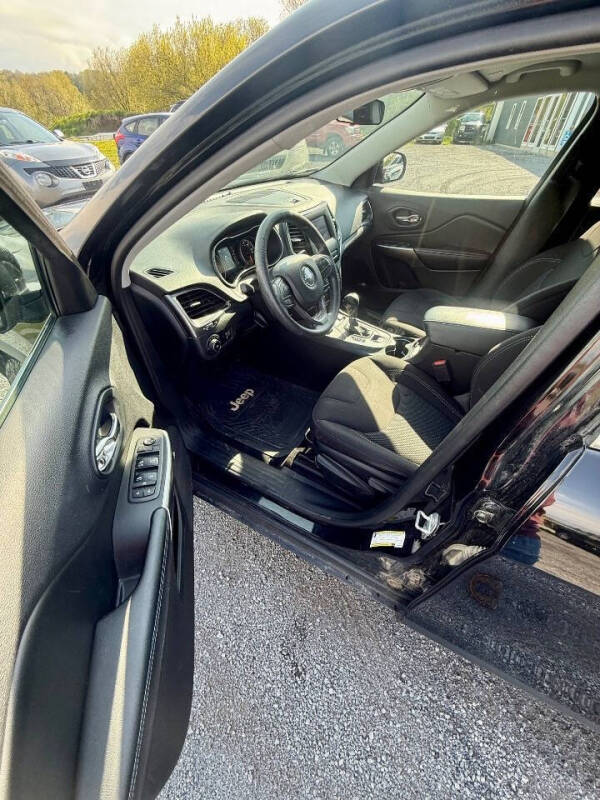 2019 Jeep Cherokee Latitude