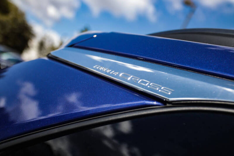 2023 Toyota Corolla Cross XLE