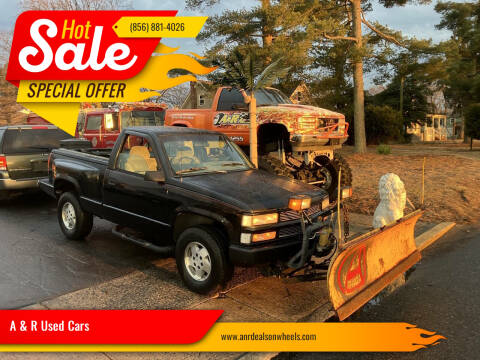 1995 Chevrolet C/K 1500 Series for sale at A & R Used Cars in Clayton NJ
