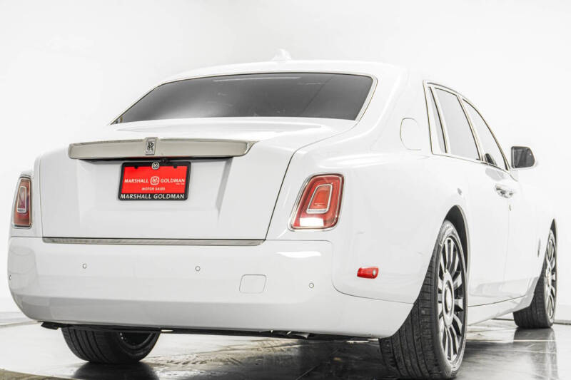 2023 Rolls-Royce Phantom