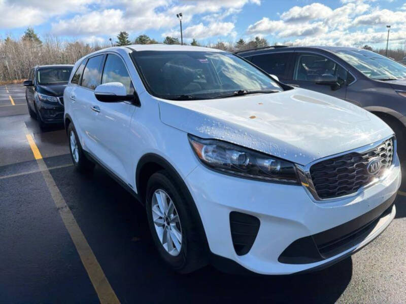 2019 Kia Sorento LX's photo