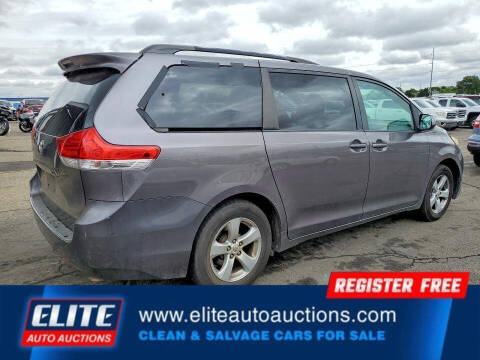 2011 Toyota Sienna