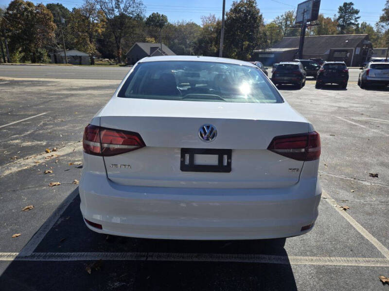 2016 Volkswagen Jetta