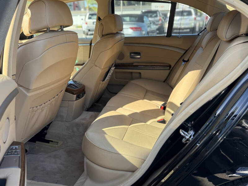 2006 BMW 7 Series 750i